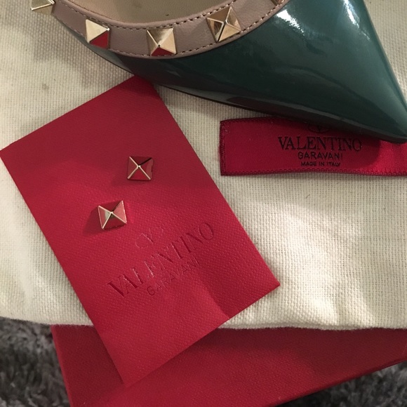 Valentino Garavani rockstud pumps - Picture 4 of 5